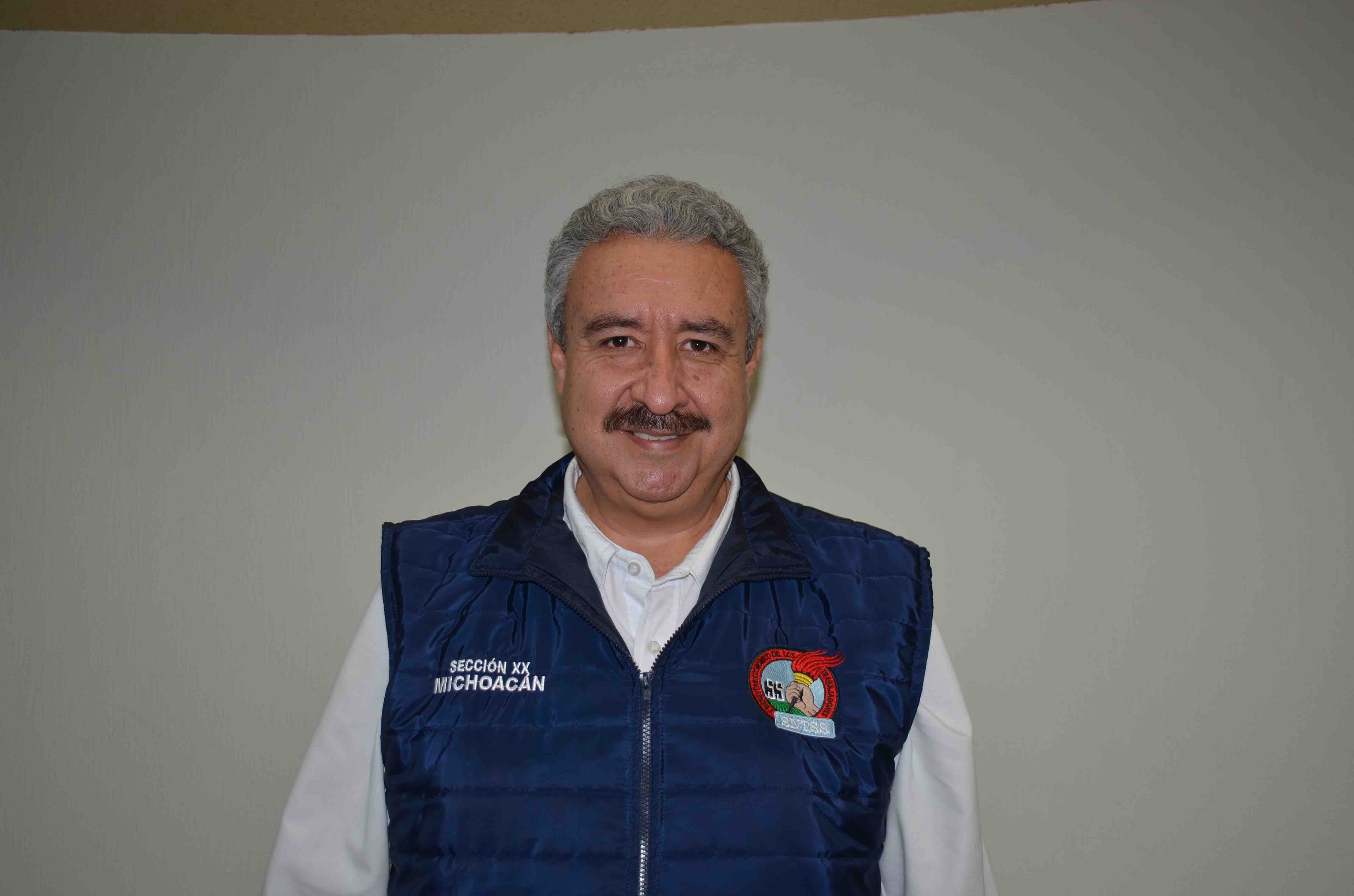 Dr. Juan Gerardo García González